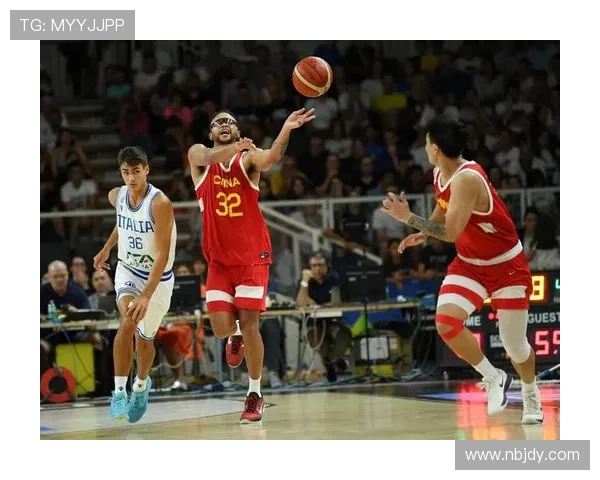 中国男篮迎战澳洲强敌 备战世界杯力争突破再创辉煌