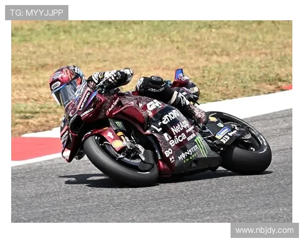 摩托车大奖赛MotoGP赛季最新动态：顶级车手表现激烈争夺冠军殊荣