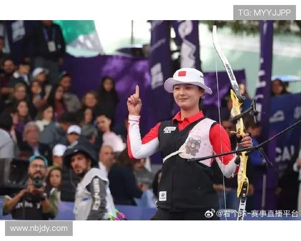 网球世界再掀波澜 新星崛起与老将对决演绎精彩赛事